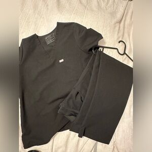 Figs scrubs